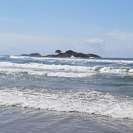Apartamento Quadra Da Praia - Pitangueiras Гуаружа Екстер'єр фото